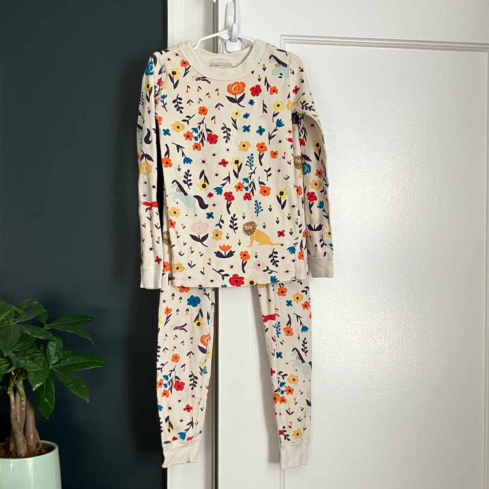 Hanna Andersson 100% Organic Cotton PJ set, Sz 6-7 floral woodland